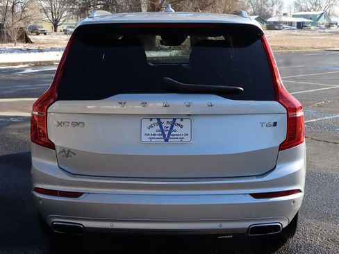 Used 2020 Volvo XC90 T6 Momentum image 6
