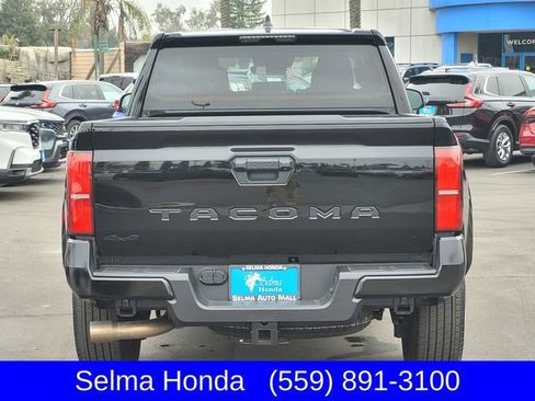 Used 2024 Toyota Tacoma TRD Sport image 6