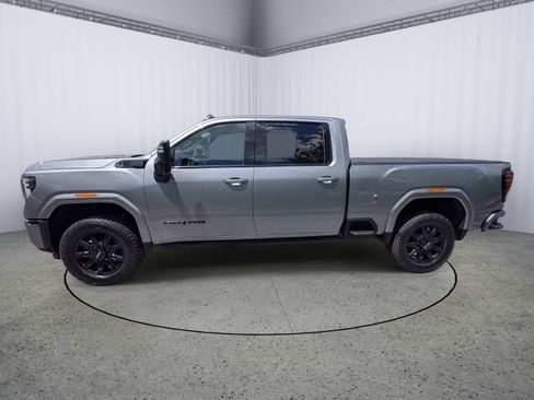 Certified 2024 GMC Sierra 2500 AT4 w/ AT4 Premium Plus Package AWD/4WD image 5