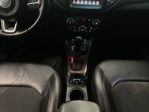 Used 2019 Jeep Compass Trailhawk AWD/4WD image 13