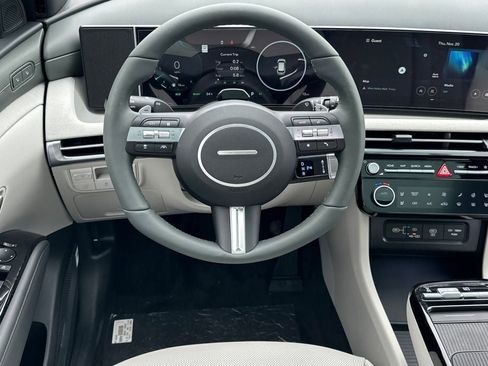 New 2026 Hyundai Tucson Limited image 11
