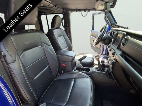 Used 2020 Jeep Wrangler Unlimited Sahara AWD/4WD image 18