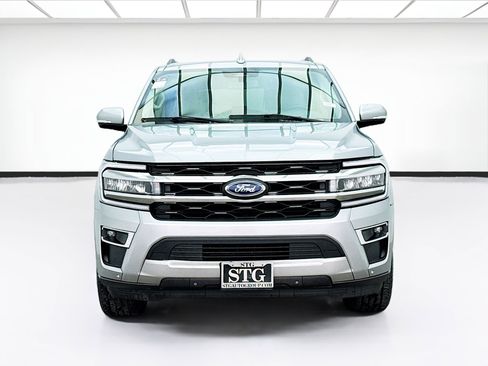 Used 2024 Ford Expedition Max Limited image 2