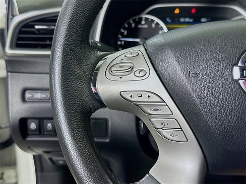 Used 2017 Nissan Murano Platinum w/ Platinum Technology Package image 19