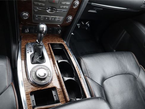 Used 2018 Nissan Armada Platinum w/ Interior Lighting Package image 22