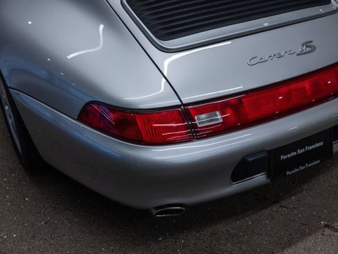 Used 1998 Porsche 911 Carrera 4S AWD/4WD image 16