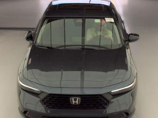 Used 2025 Honda Accord SE video 3