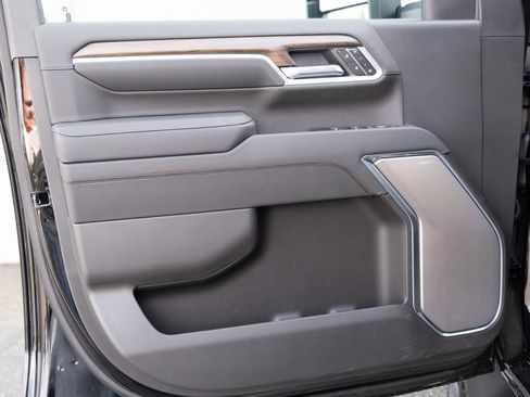 New 2026 Chevrolet Silverado 3500 High Country w/ High Country Premium Package AWD/4WD image 15