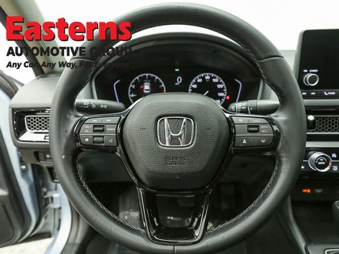 Used 2023 Honda Civic EX image 10