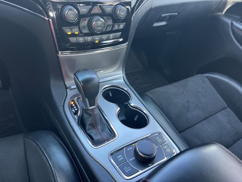 Used 2020 Jeep Grand Cherokee Trailhawk image 11