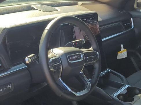 Used 2026 GMC Terrain Elevation image 7