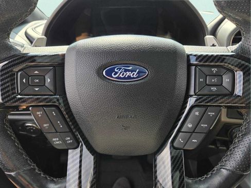 Used 2018 Ford F150 Raptor w/ Equipment Group 802A Luxury AWD/4WD image 32