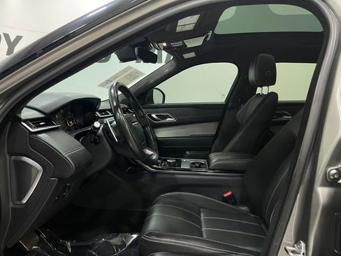 Used 2020 Land Rover Range Rover Velar R-Dynamic S image 14