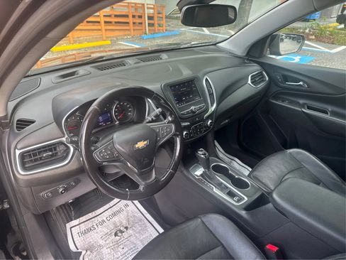 Used 2021 Chevrolet Equinox LT FWD image 27
