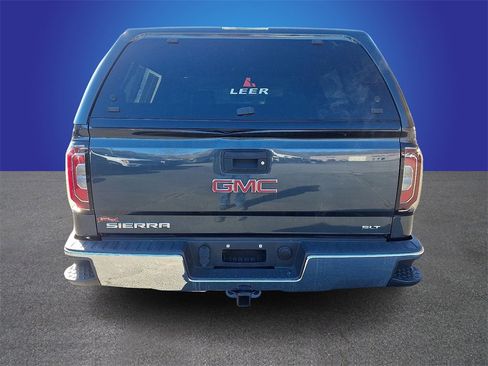 Used 2018 GMC Sierra 1500 SLT image 5