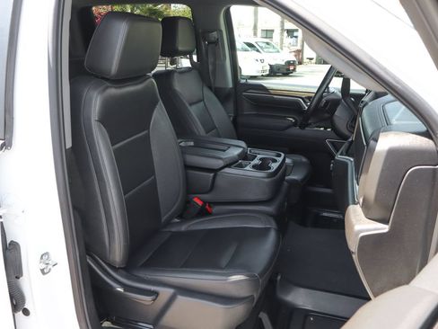 Used 2025 Chevrolet Silverado 1500 LT w/ Leather Package AWD/4WD image 43