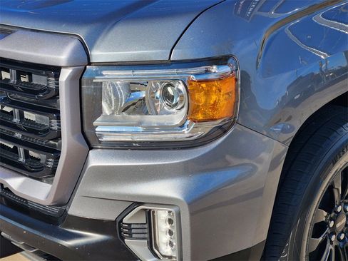 Used 2022 GMC Canyon Elevation w/ Elevation Premium Package image 8