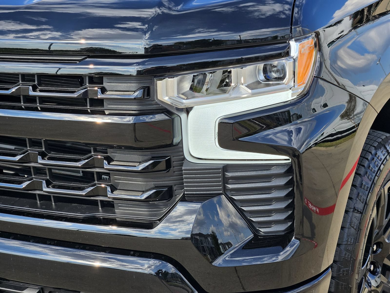 New 2026 Chevrolet Silverado 1500 RST w/ RST Select Package AWD/4WD image 10