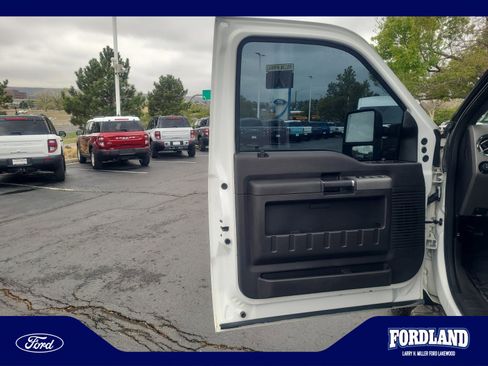 Used 2011 Ford F250 Lariat w/ Camper Pkg AWD/4WD image 13