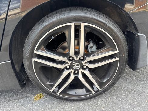 Used 2017 Honda Accord Sport Special Edition image 15