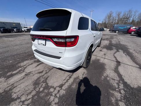 Used 2025 Dodge Durango GT AWD/4WD image 9
