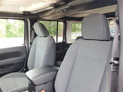 New 2025 Jeep Wrangler Sport S image 15