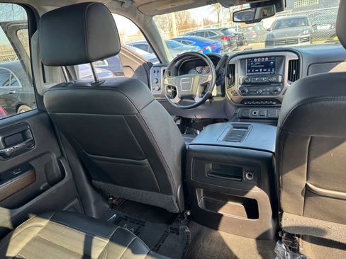 Used 2018 GMC Sierra 1500 Denali image 19