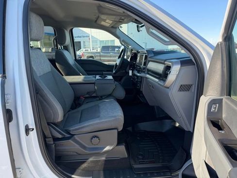 Used 2022 Ford F150 XLT w/ Trailer Tow Package image 15