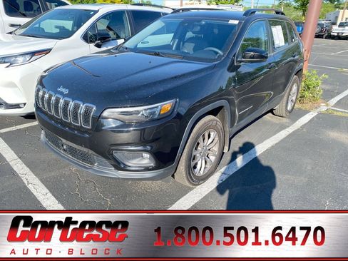 Used 2022 Jeep Cherokee Latitude Lux AWD/4WD image 1