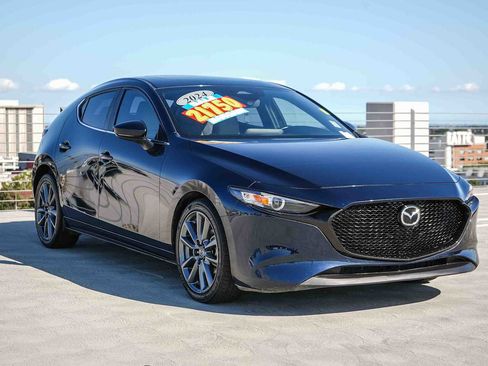 Used 2024 MAZDA MAZDA3 s FWD image 3