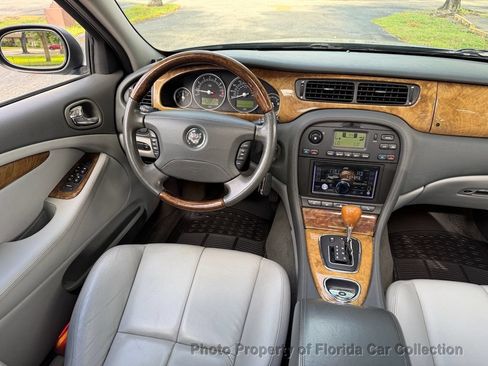 Used 2006 Jaguar S-TYPE 3.0 RWD image 7
