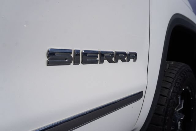 Used 2018 GMC Sierra 1500 SLT AWD/4WD image 18