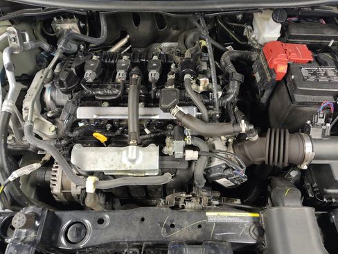 Used 2025 Nissan Versa S FWD image 30