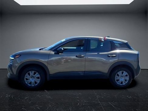 Used 2025 Nissan Kicks S AWD/4WD image 7