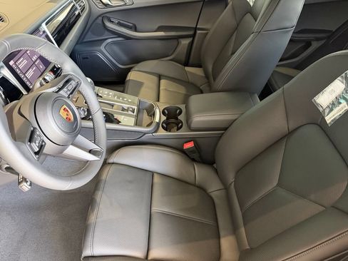 New 2026 Porsche Macan Turbo AWD/4WD image 14