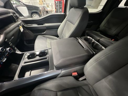 New 2025 Ford F150 XLT w/ Equipment Group 303A High image 45