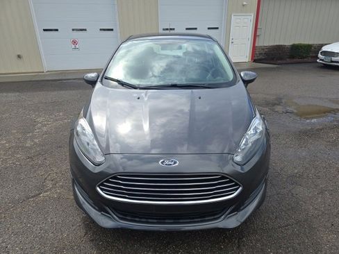 Used 2019 Ford Fiesta SE image 8