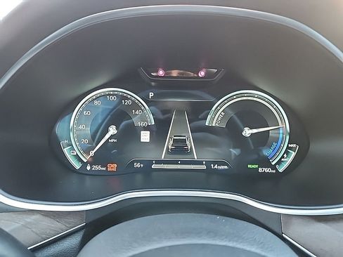 Used 2024 Genesis G80 w/ Prestige Package image 10