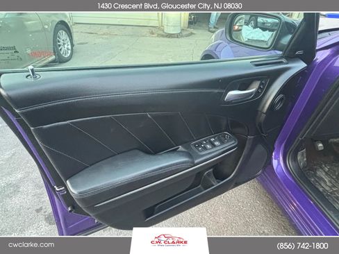 Used 2023 Dodge Charger Scat Pack image 11