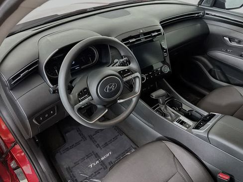 Used 2023 Hyundai Tucson SEL FWD image 2