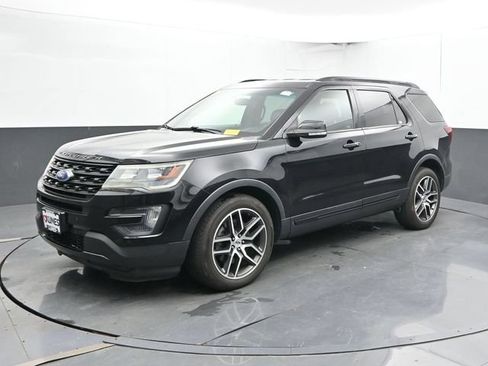 Used 2016 Ford Explorer Sport AWD/4WD image 6