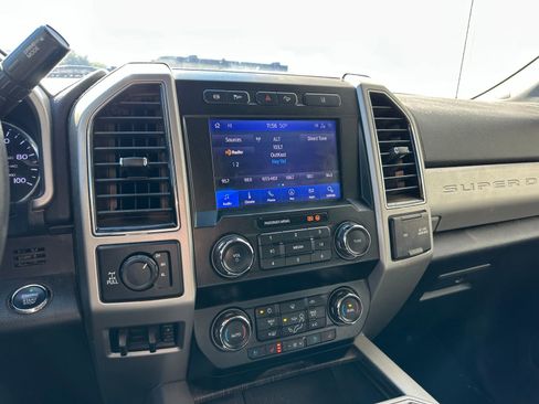 Used 2020 Ford F250 Lariat w/ Lariat Ultimate Package image 8