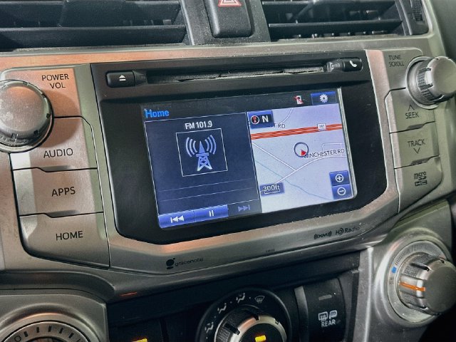 Used 2018 Toyota 4Runner SR5 Premium AWD/4WD image 15