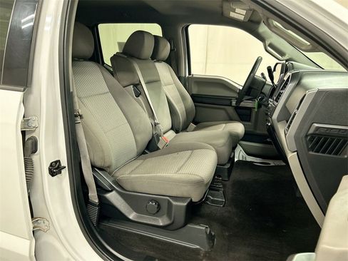 Used 2019 Ford F150 XLT w/ Trailer Tow Package image 22