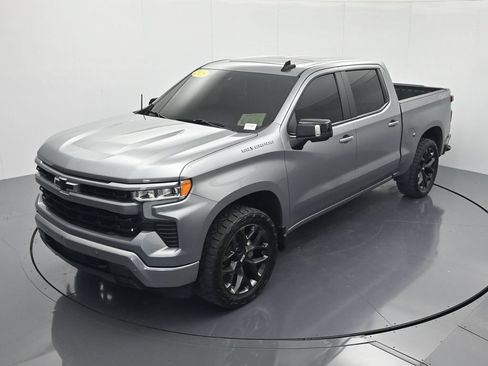 Used 2025 Chevrolet Silverado 1500 RST w/ Convenience Package II AWD/4WD image 32