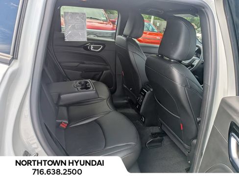 Used 2026 Jeep Compass Trailhawk AWD/4WD image 37