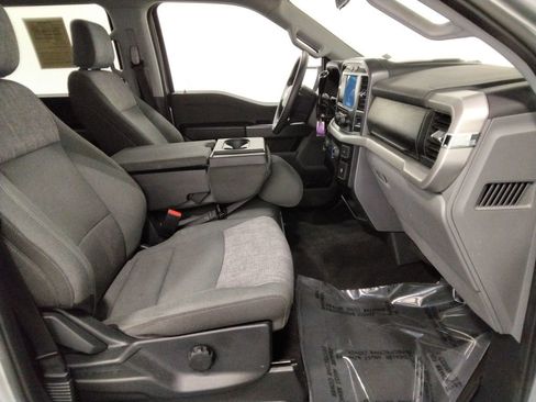 Used 2023 Ford F150 XLT image 38