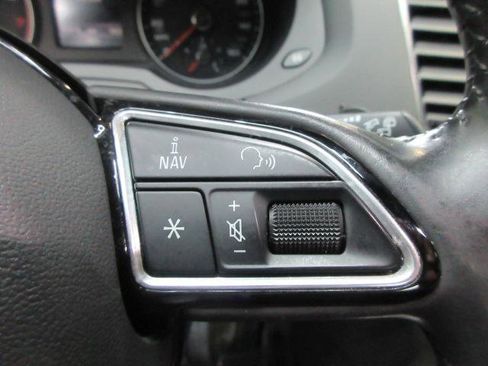 Used 2016 Audi Q3 2.0T Prestige AWD/4WD image 14
