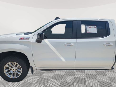Used 2024 Chevrolet Silverado 1500 RST AWD/4WD image 12