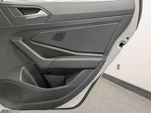 Used 2019 Volkswagen Jetta SE FWD image 26